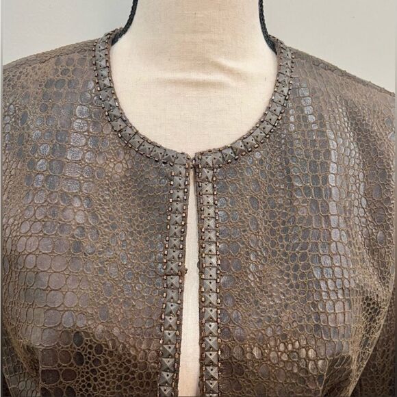 CHICOS Brown Embossed Faux
Snakeskin~Leopard Satin
Lined~Stud/Bead Jacket~1~S/
M - Picture 4 of 5